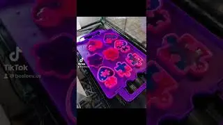 Follow me here from TokTok @beeleev.us. #ohio #resin #resinart #epoxy #art #subscribe #thankyou