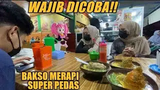 MAKAN BAKSO LAVA MERAPI WAJIB DICOBA|ISINYA PENUH BANGET DAN SUPER PEDAS|DURI~RIAU~INDONESIA