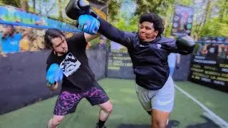 SUPER heavyweight Slugfest!
