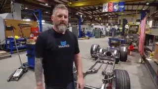 Делмо обсуждает и демонстрирует наш новый Hydroshox