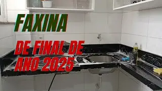 Faxina completa final de ano 2025 🎄#viral_video #donadecasablogueira #faxina#limpeza #organização 