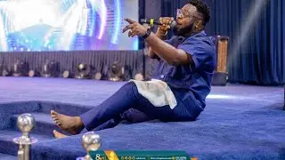 ELECTRIFYING PRAISE SESSION WITH EMMASINGS AT GATEWAY INTERNATIONAL CHURCH