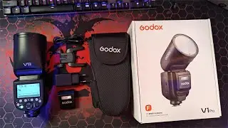 Зырим на пыху Godox V1Pro, чё в коробке?