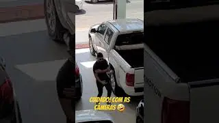 Vendedor &eacute; patroa #engra&ccedil;ados #carros #mossoro #movaporcarros #humor #comprecar #UPcar #comedia
