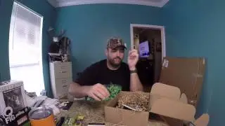 HUNTVAULT June 2017 (Unboxing)