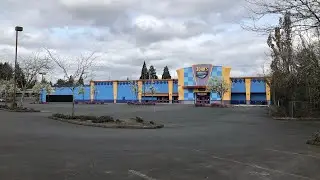 Abandoned John&rsquo;s Incredible Pizza - Beaverton, OR