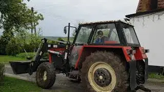Traktor URSUS TUR
