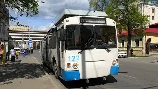 Троллейбус Екатеринбурга ЗиУ-682 КР Иваново №122 маршрут 35 на остановке 