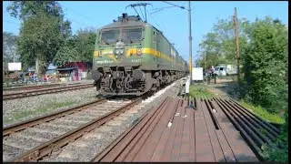 Twins Wag9 (9000+9000)HP Lead Overloaded Freight Train Furious Skipped At Railgate