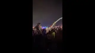 Who else saw me at edc just vibing