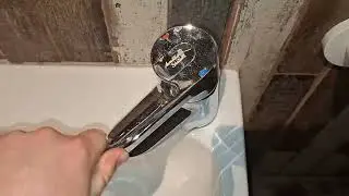 Center Parcs Longleat Hucks, (Disabled) Armitage Shanks, Contour 21 sink & Airstream Whisper