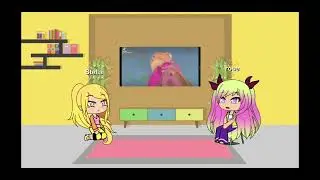 Stella And Rose-watching a tv-rose tinyx in Roblox!Gacha life!