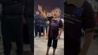 زيوني يلقي قصيدةً للأمآم الحسين(ع) بين الحرمين❤️