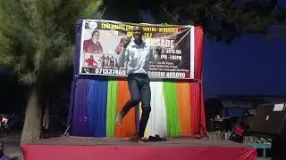 Tulichafua uwanja athriva KASINGA KASENGA performing live Amenikumbuka 