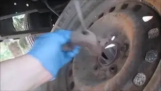 How To Lower The Spare Tire On A Ford Explorer