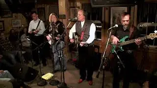 Robin & Linda Williams - Blue Diamond Mines