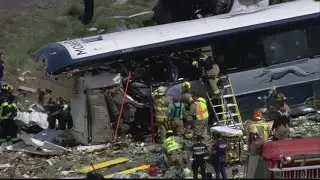 4 killed in bus crash involving semi on I-40 near Thoreau