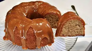 BOLO DE CANELA SUPER FOFINHO COM COBERTURA DE DOCE DE LEITE | FÁCIL E RÁPIDO
