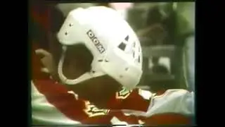1977 - WC - Canada's Ralph Klassen kills a 5-on-3 power play against Czechoslovakia