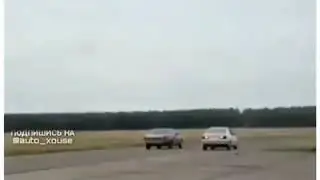 Полицейский разворот BMW vs Lads VESTA