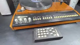 ADC Accutrac Model 4000 Turntable w Remote