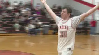 Community celebrates Elm Grove 8th grader Michael Tucker