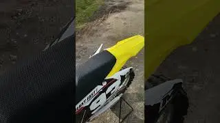 Suzuki RM-Z 450 2011 COLD START
