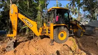Jcb 3dx shows dangerous stunt while climbing down huge mountain #jcb #jcb3dx #jcbvideo #jcbparts