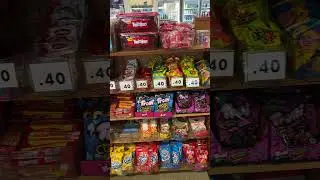 Trying American Snacks in NZ 🇺🇸 | Candy, Drinks & More!