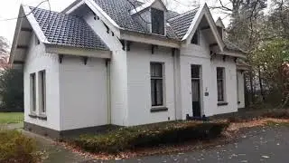 Museum Parkzicht, psychiatrisch ziekenhuis Veldwijk, Ermelo. In the wat the wind blows. (Queen).