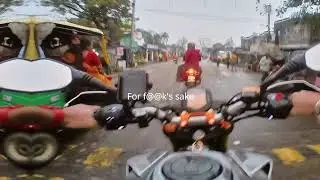 DUKE 200 Deadly Indian Highway Ride