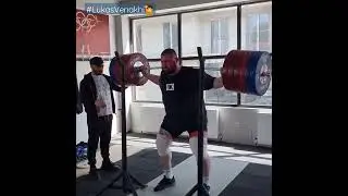 Lasha talakhadze new record❗ 300 kg/5 #lashatalakhadze #weightlifting #record #sports_news