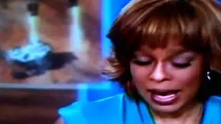 Blooper CBS Gail King Earring Falls Off During Interview  Morning Fail