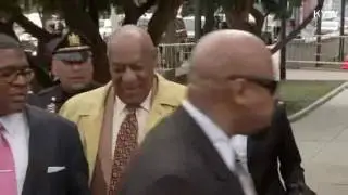 Video: Bill Cosby arrives at court