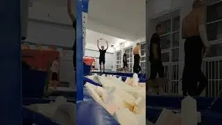 Front Flip training Day 15! let's go #frontflip #shorts #workout #storror #сальто