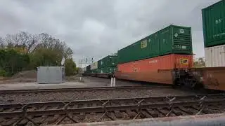 Lehigh Valley heritage unit leading a manifest freight train 