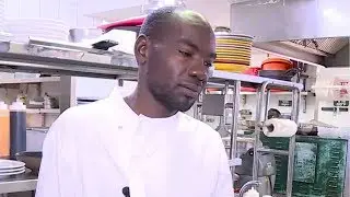 בעלי מסעדות מתריעים שיקרסו בעקבות הגירוש: 