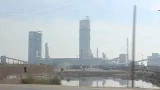 Passing by the Engro Chemical Fertilizers plant at Daharki