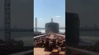 Great ship falls in water #ship
