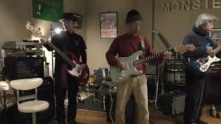 「アパッチ』ベンチャーズ　　　サーフライダーズcover