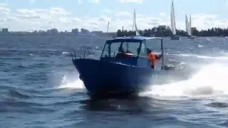 Iron Boat 700 ход на волнении