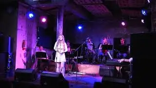 Being Alive (Live) - Bethany Tennick
