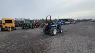 2015 NEW HOLLAND BOOMER 37 TRACTOR