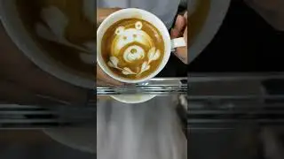 LATTE ART PANDA: HI! I'M A PAanda, and I Make Pretty Latte Art! @Na phatt