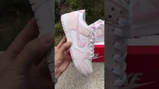 NIKE DUNK LOW ESSENTIAL PAISLEY PACK PINK