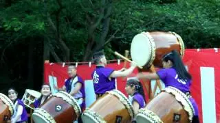 Nen Daiko performing at Ekoji Buddhist Temple