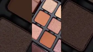 Praline Etendu - most wanted palette is in stock - be quick or miss out!