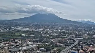 Neapolis. Pompėja. Vezuvijus.
