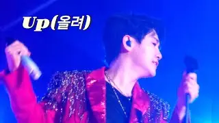 2024.02.18[TAKSHOW2] 🎤 상남자 올려는 참을 수 없지 다 같이 모두 끌어~ #올려  ☝️☝️ #영탁 #서울앵콜콘서트