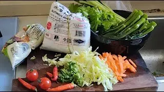BAKWAN SAYUR & GETAS KETAN MANIS CARAMEL